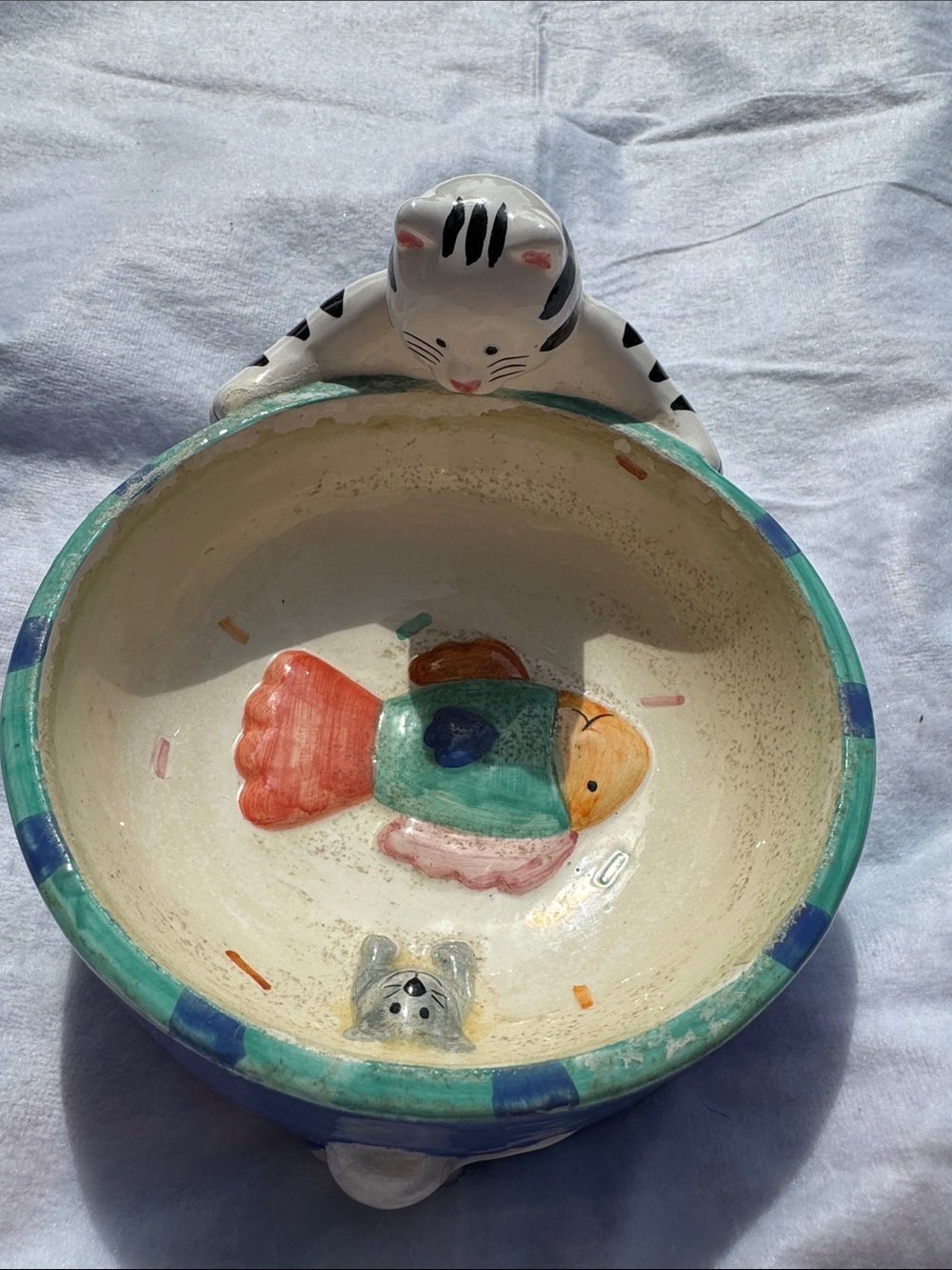 Handpainted Cat Bowl with Colorful Fish Motif